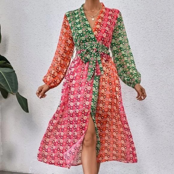 . Dresses & Skirts - Colorblock long Bishop Sleeve Split Hem Belted midi  Dress